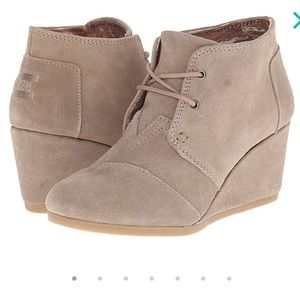 TOMS Suede Grey-ish Tan Wedges